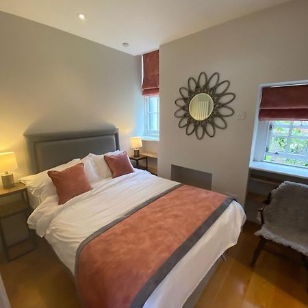 7A The Mews - Cottage In The City إدنبرة المظهر الخارجي الصورة