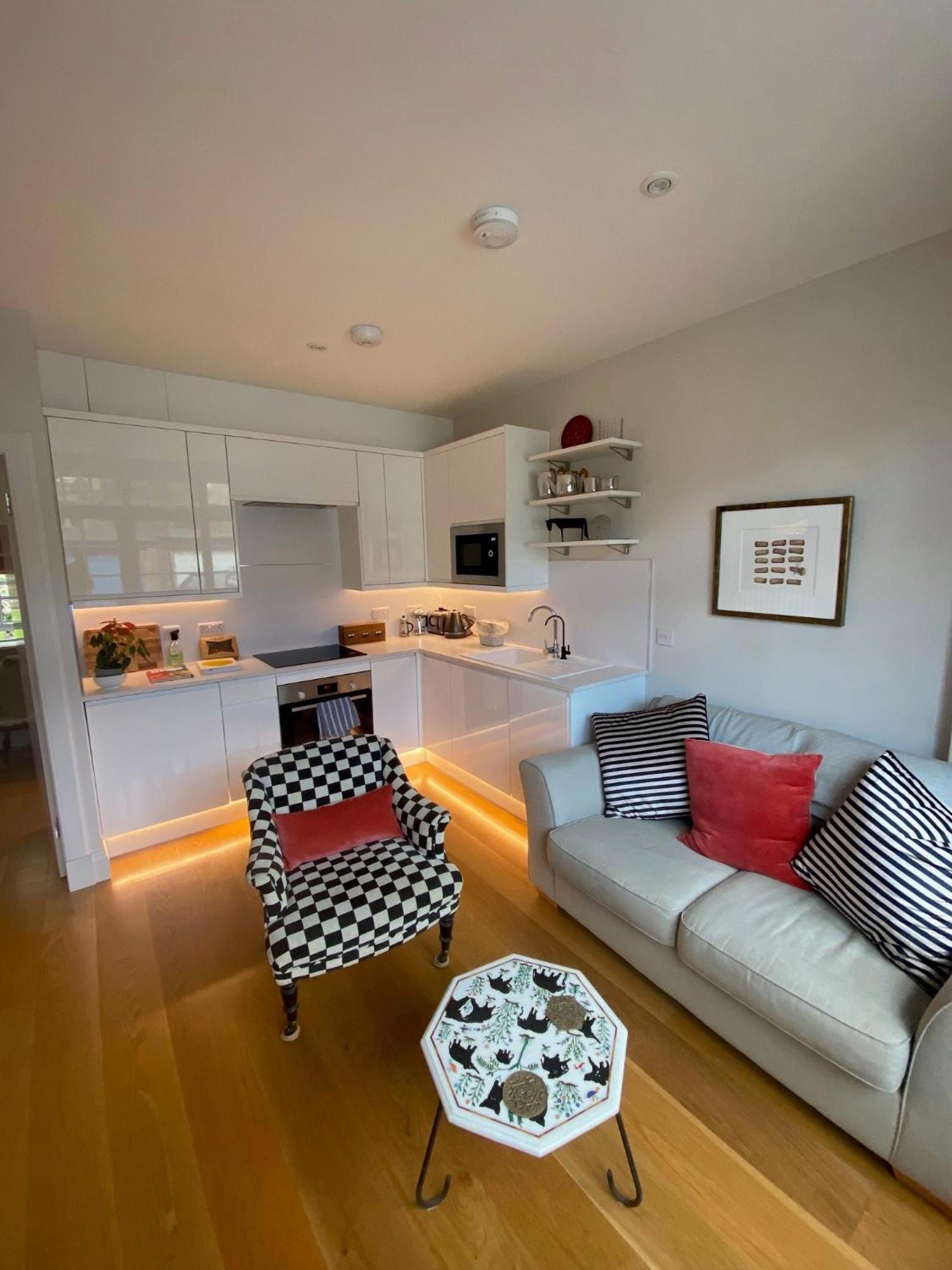 7A The Mews - Cottage In The City إدنبرة المظهر الخارجي الصورة